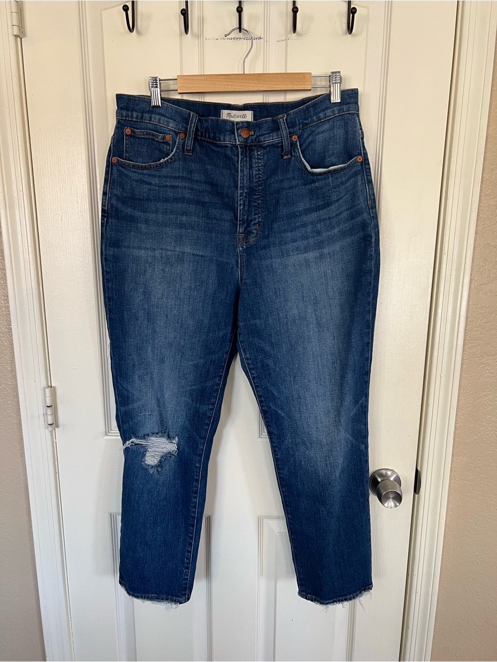 Madewell The Perfect Vintage Crop Jeans Size 32 Distressed High Rise Raw Hem
